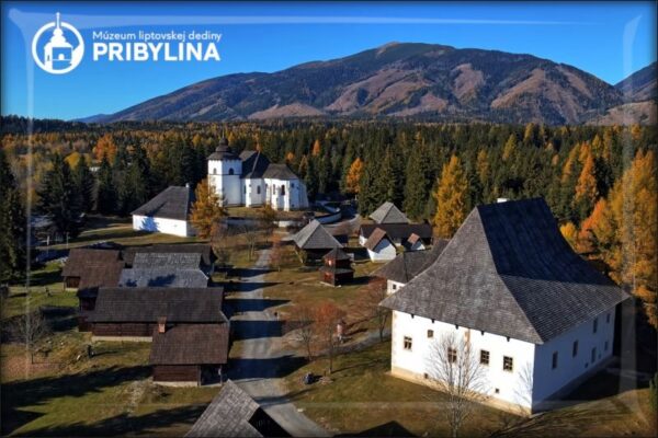 Živicová magnetka - Skanzen Pribylina - Panoráma