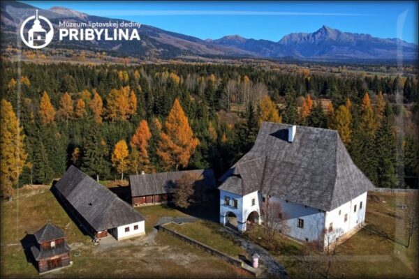 Živicová magnetka - Skanzen Pribylina - Kaštieľ