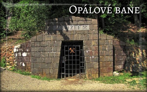 Živicová magnetka - Slovenské opálové bane